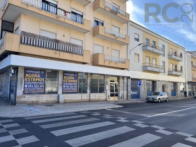 Loja para Venda em Santa Maria, São Pedro e Matacães Foto 4