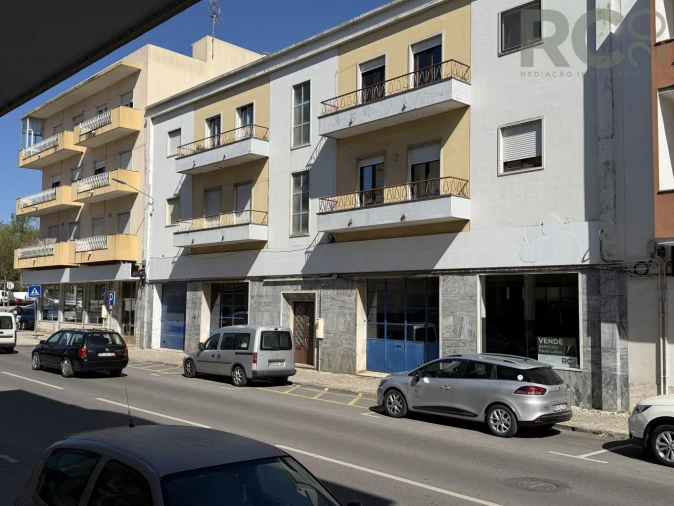 Loja para Venda em Santa Maria, São Pedro e Matacães Foto 3