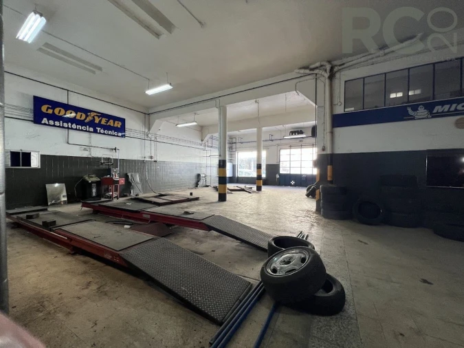 Loja para Venda em Santa Maria, São Pedro e Matacães Foto 9