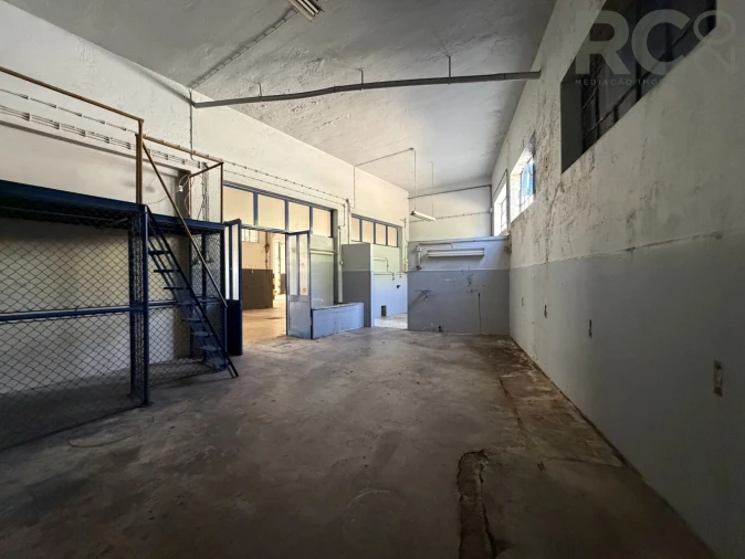 Loja para Venda em Santa Maria, São Pedro e Matacães Foto 15