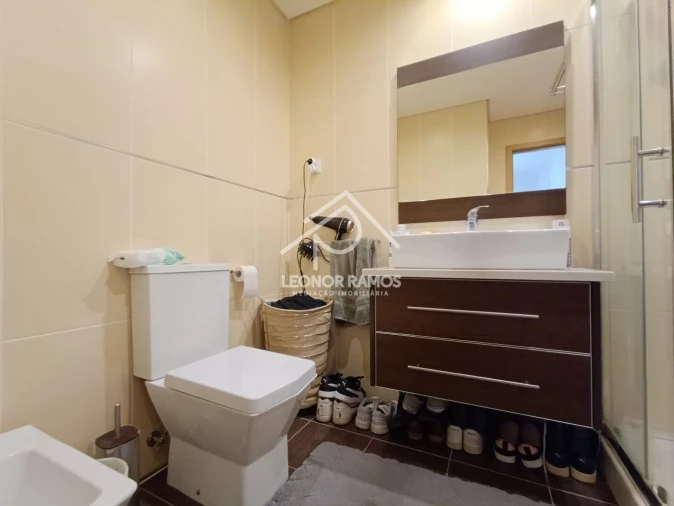 Apartamento T2 para Venda em Castelo Branco Foto 32