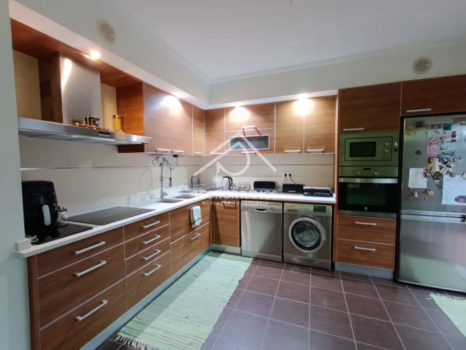 Apartamento T2 para Venda em Castelo Branco Foto 2