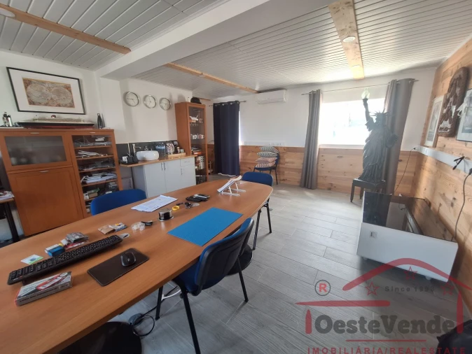 Moradia T7 para Venda em Roliça Foto 11