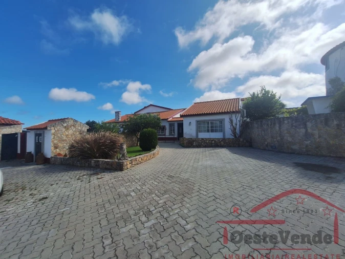 Moradia T7 para Venda em Roliça Foto 78