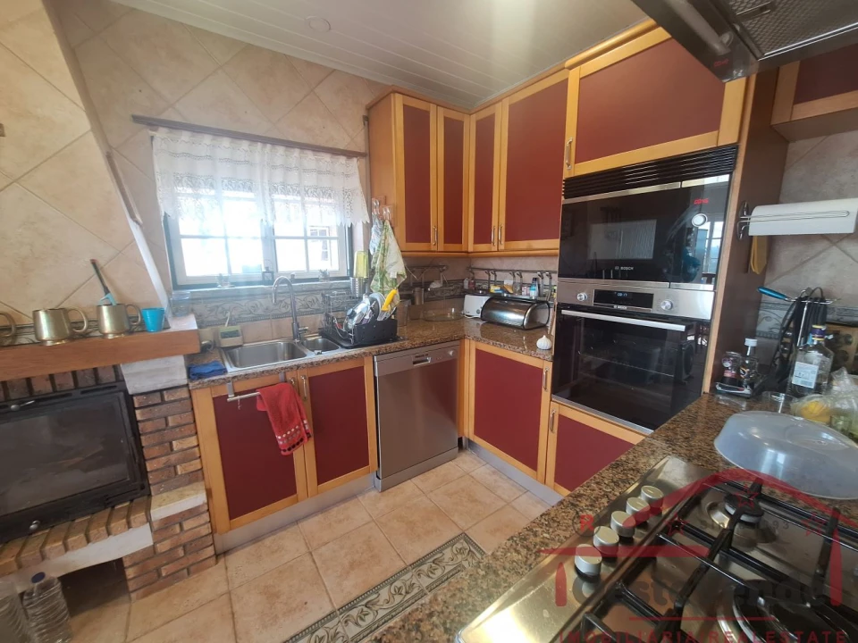 Moradia T7 para Venda em Roliça Foto 49