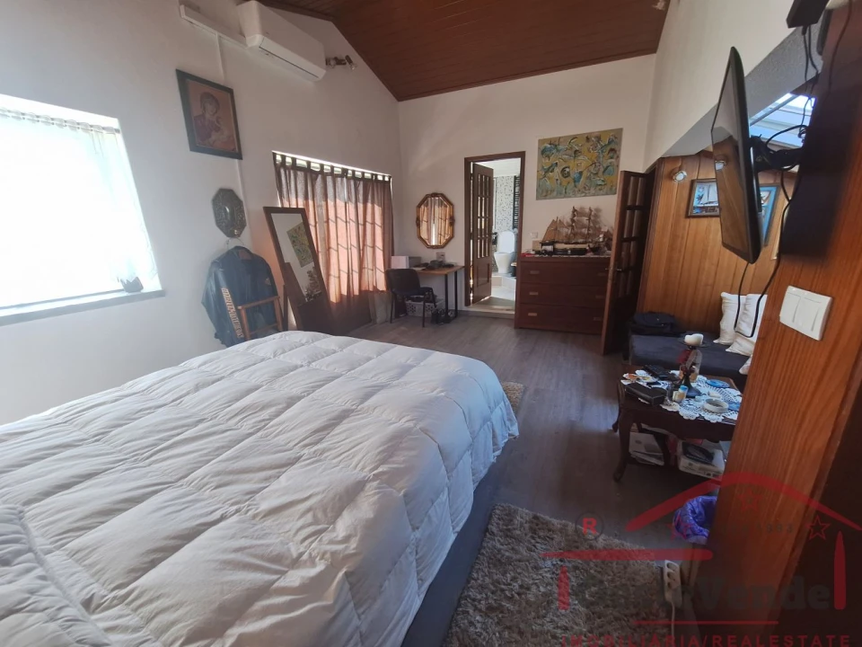 Moradia T7 para Venda em Roliça Foto 40