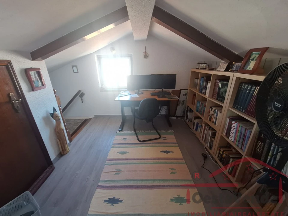 Moradia T7 para Venda em Roliça Foto 39