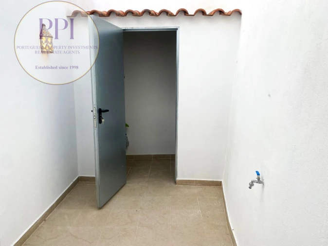 Moradia T1 para Venda em Alvor Foto 23