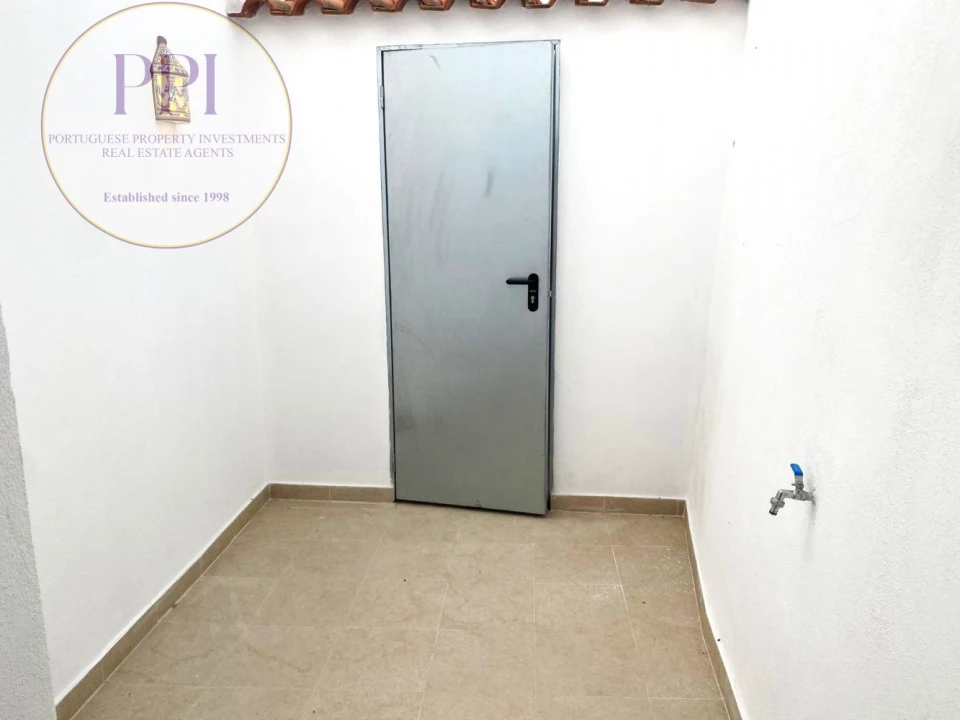 Moradia T1 para Venda em Alvor Foto 22