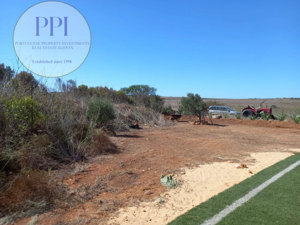 Terreno para Venda em Vila do Bispo e Raposeira Foto 16