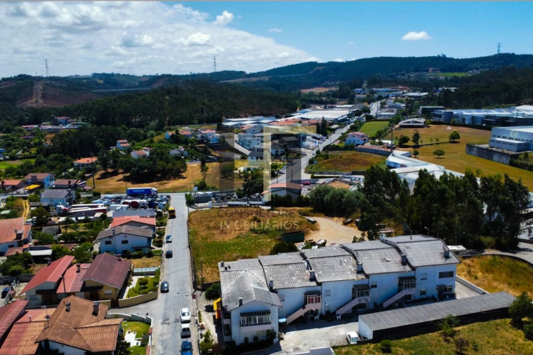 Apartamento T2 para Venda em Bougado (São Martinho e Santiago) Foto 17