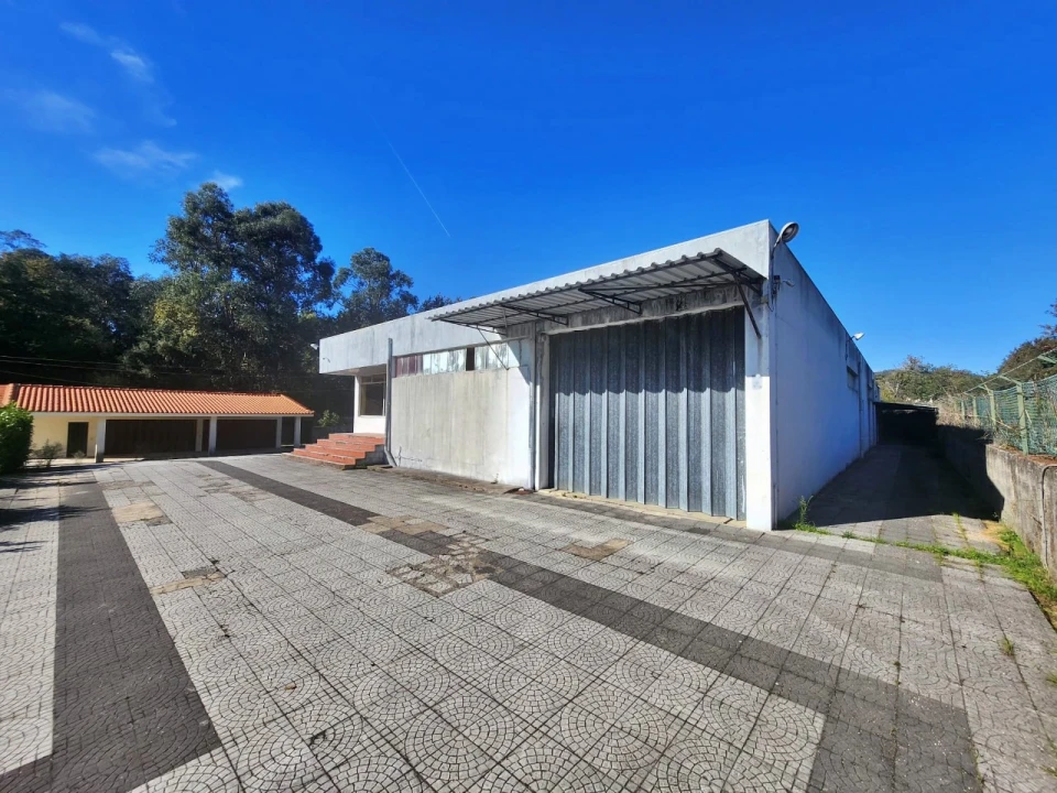 Moradia T5 para Venda em Ruivães e Novais Foto 35