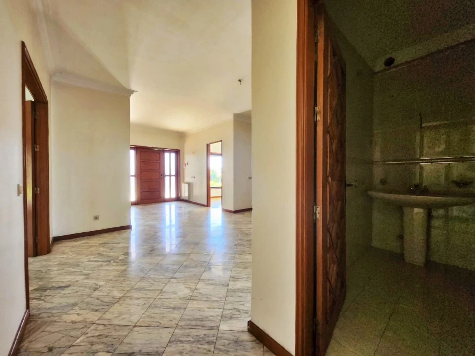 Moradia T5 para Venda em Ruivães e Novais Foto 23