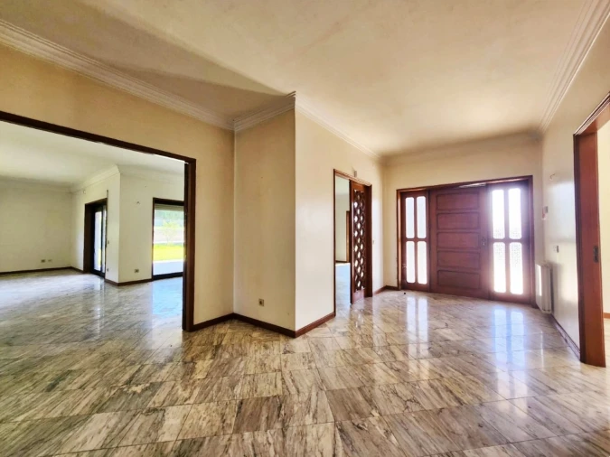 Moradia T5 para Venda em Ruivães e Novais Foto 9