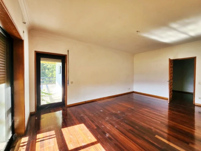 Moradia T5 para Venda em Ruivães e Novais Foto 16