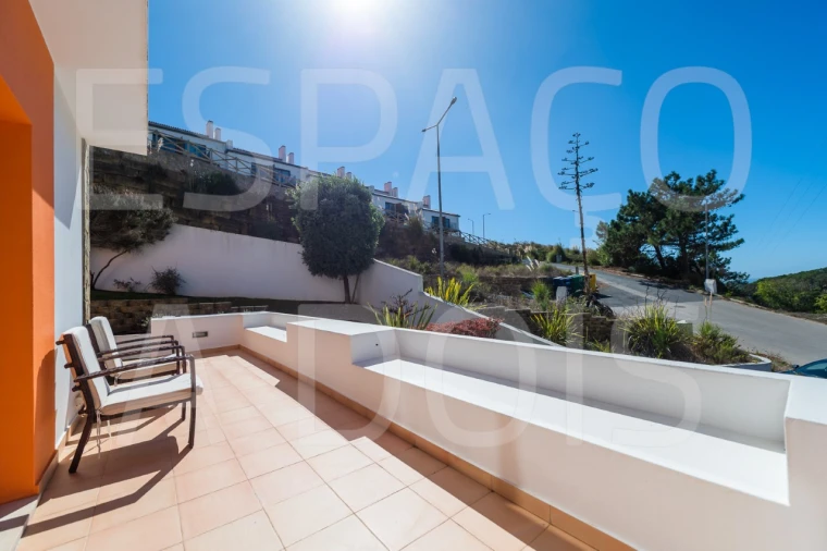 Moradia T4 para Venda em Carvoeira Foto 20