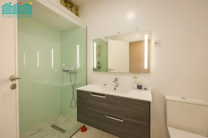 Apartamento T4 para Venda em Glória e Vera Cruz