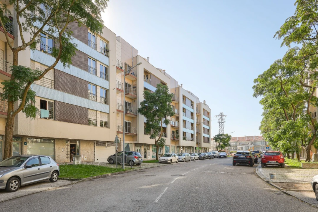 Apartamento T1 para Arrendamento em Aradas Foto 12