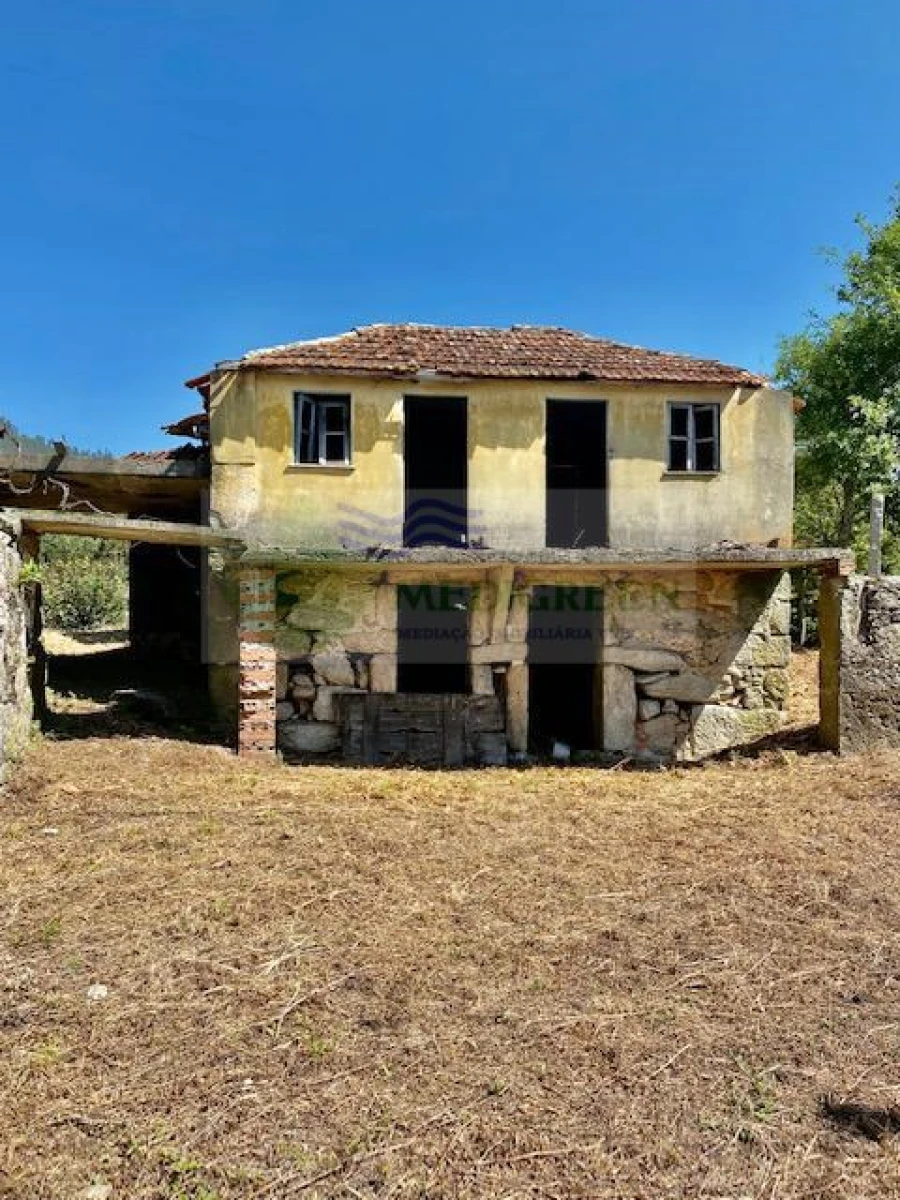 Moradia T3 para Venda em Couto de Esteves Foto 29