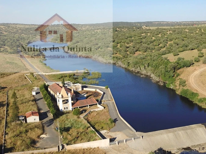 Quinta T3 para Venda em Torrão Foto 5