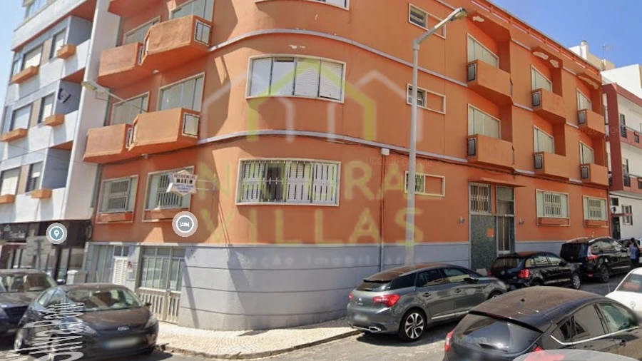 Negócio para Venda em Faro (Sé e São Pedro)