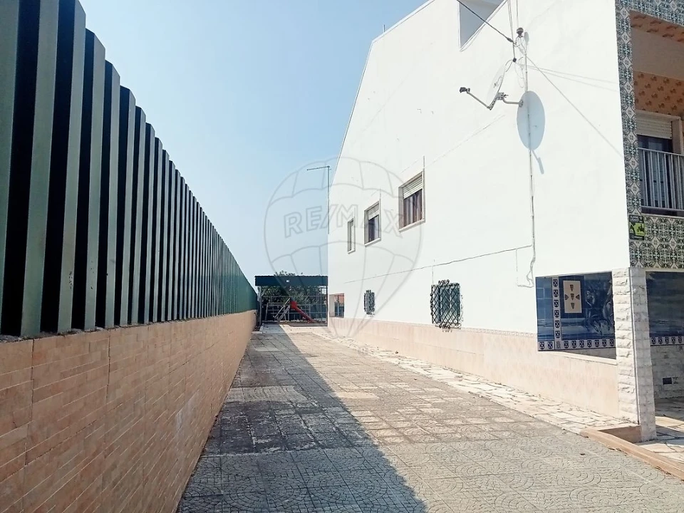 Moradia T3 para Venda em Vila Chã de Ourique Foto 3