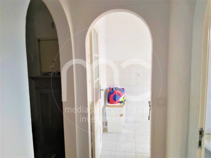 Apartamento T1 para Venda em Avenidas Novas Foto 16