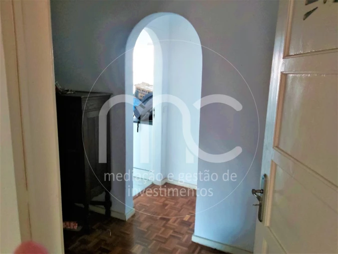 Apartamento T1 para Venda em Avenidas Novas Foto 13