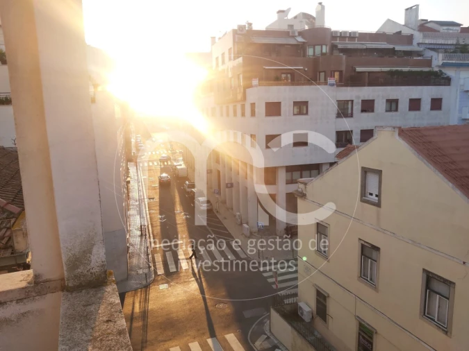 Apartamento T1 para Venda em Avenidas Novas Foto 25