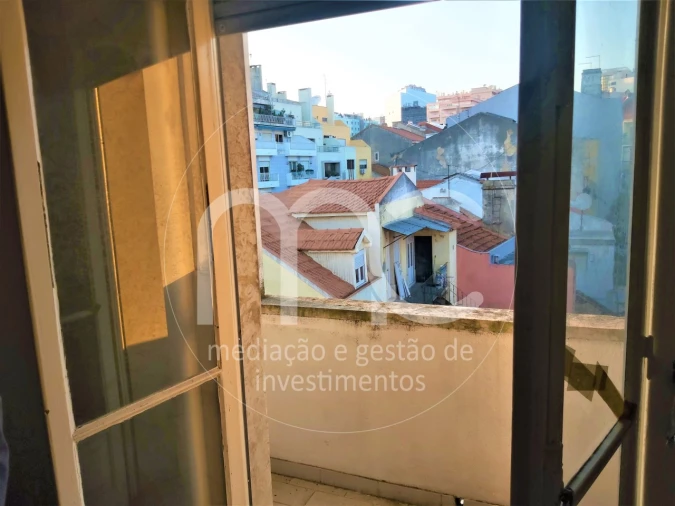 Apartamento T1 para Venda em Avenidas Novas Foto 6