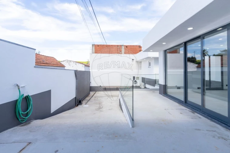 Moradia T3 para Venda em Aldeia Galega da Merceana e Aldeia Gavinha Foto 18