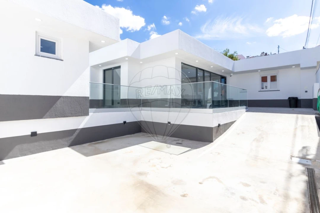 Moradia T3 para Venda em Aldeia Galega da Merceana e Aldeia Gavinha Foto 1