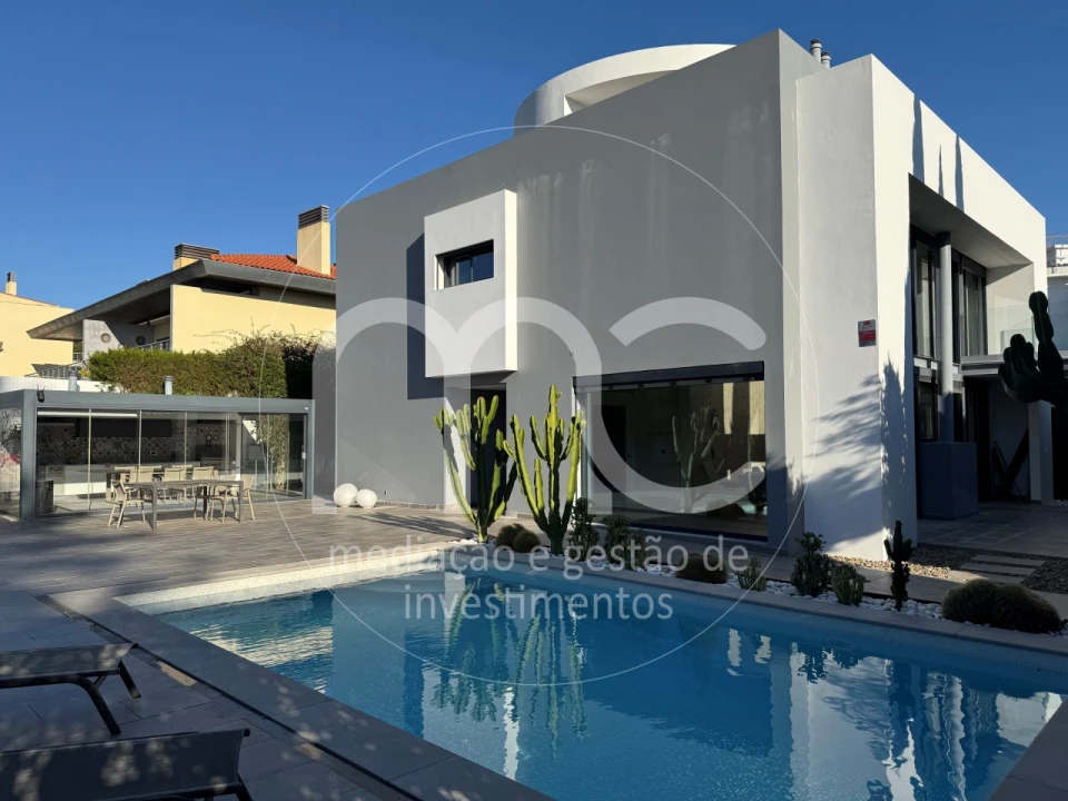 Moradia T5 para Venda em Cascais e Estoril Foto 4