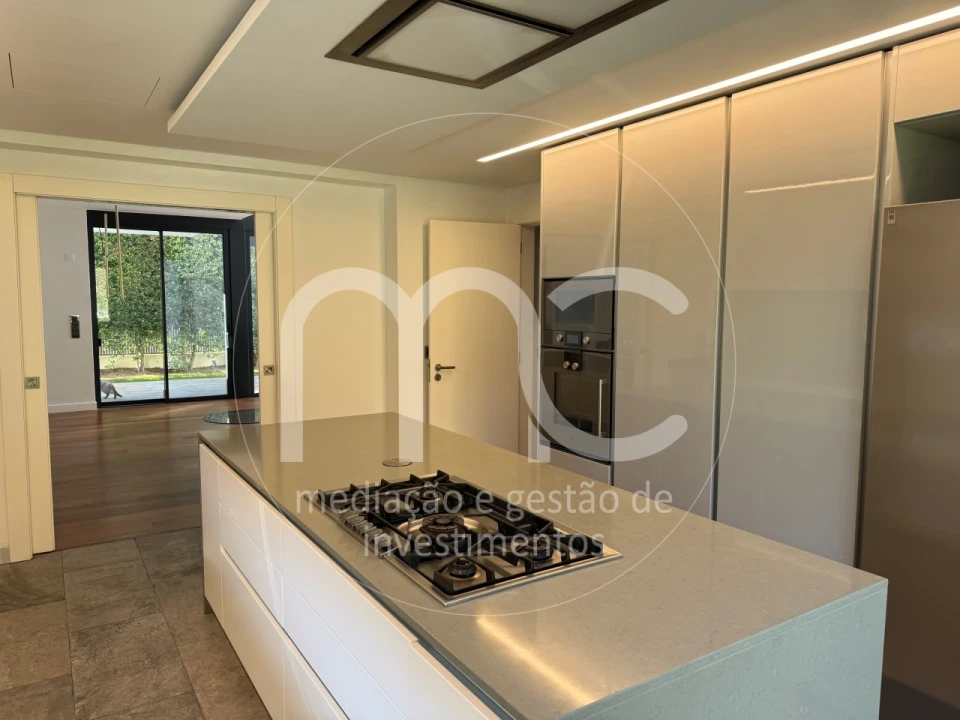 Moradia T5 para Venda em Cascais e Estoril Foto 8