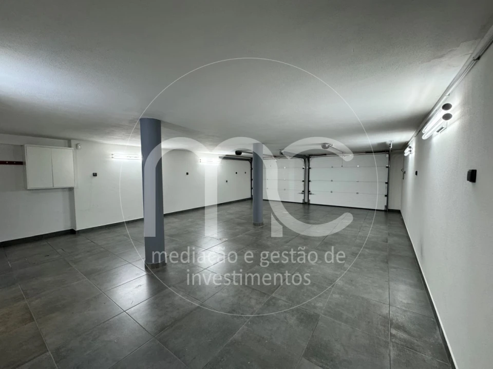 Moradia T5 para Venda em Cascais e Estoril Foto 31