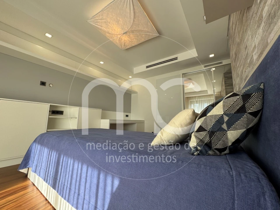 Moradia T5 para Venda em Cascais e Estoril Foto 40