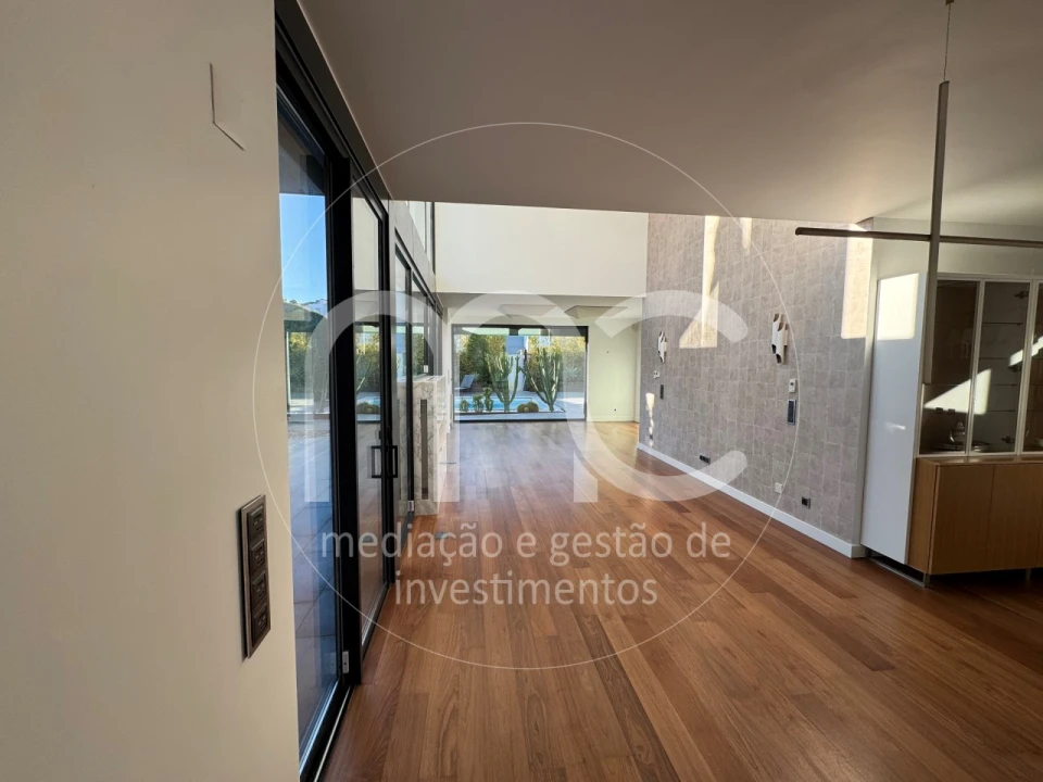 Moradia T5 para Venda em Cascais e Estoril Foto 14