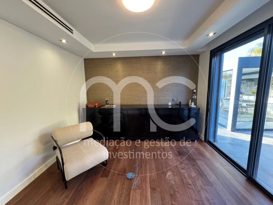 Moradia T5 para Venda em Cascais e Estoril Foto 72