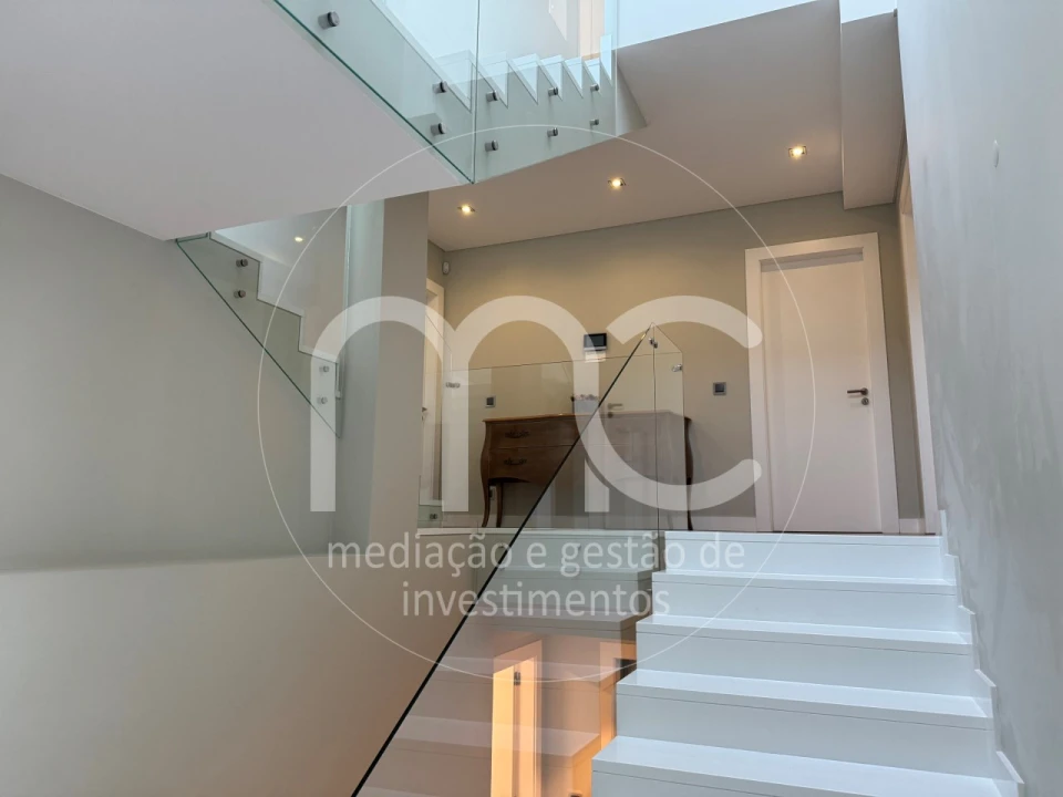 Moradia T5 para Venda em Cascais e Estoril Foto 77