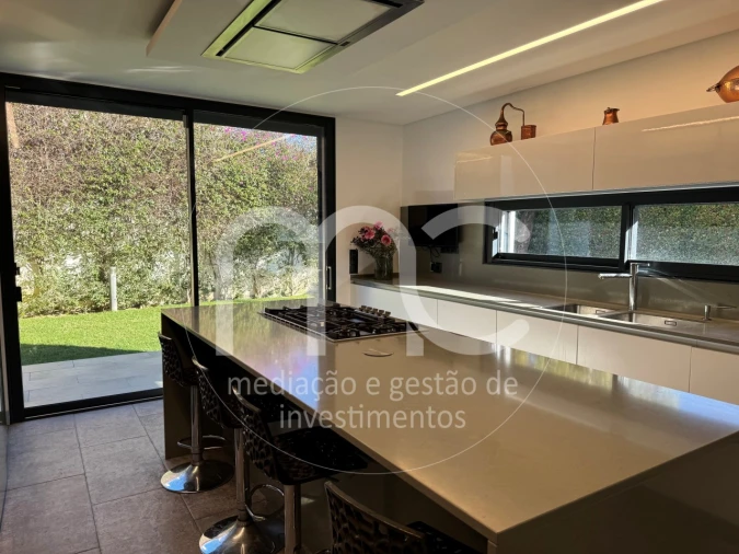 Moradia T5 para Venda em Cascais e Estoril Foto 10