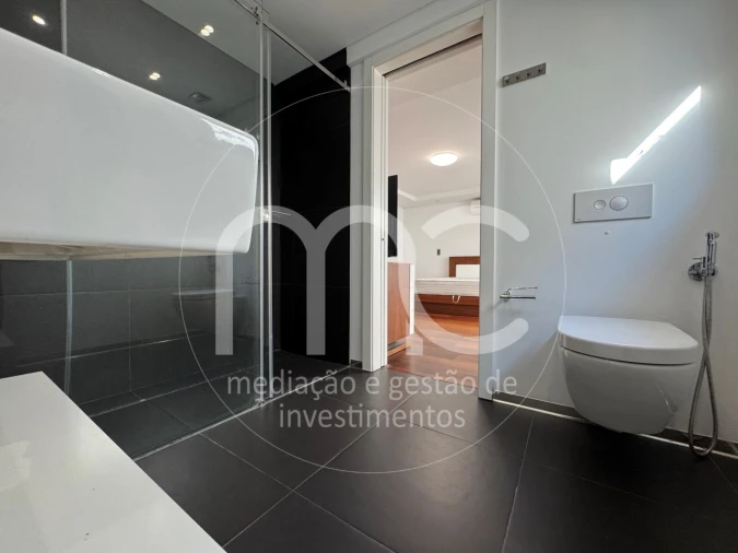 Moradia T5 para Venda em Cascais e Estoril Foto 18