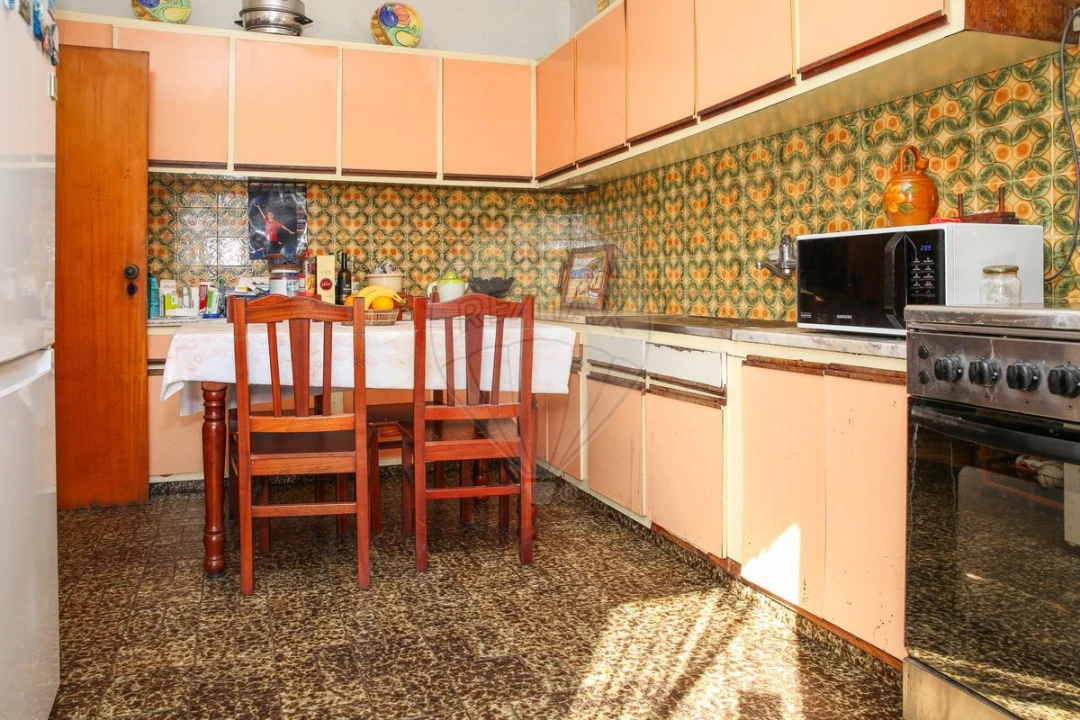 Moradia T4 para Venda em Carregado e Cadafais Foto 8