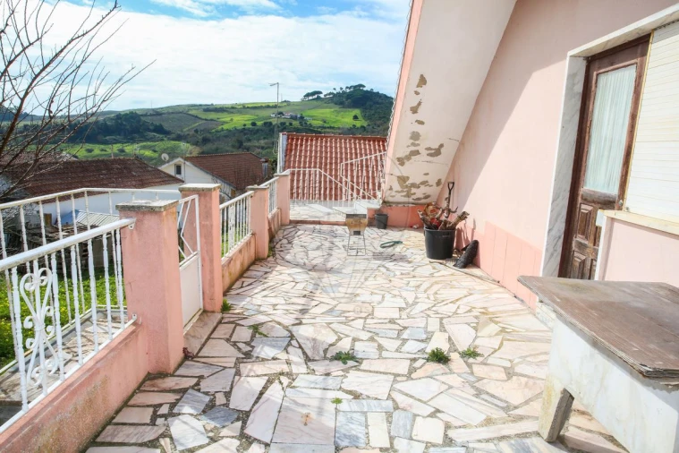 Moradia T4 para Venda em Carregado e Cadafais Foto 24