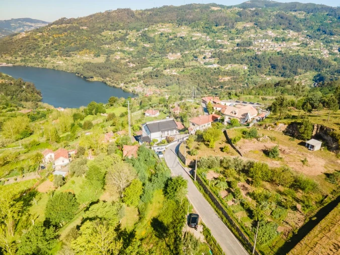 Terreno para Venda em São Cristovão de Nogueira Foto 14