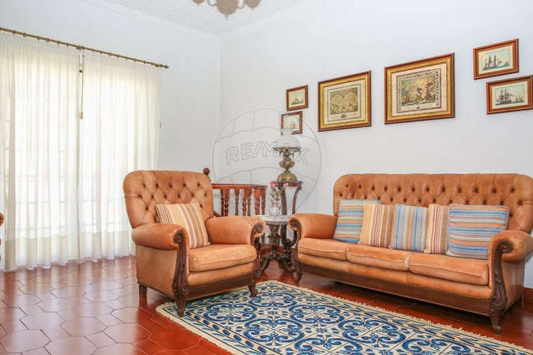 Moradia T3 para Venda em Alverca do Ribatejo e Sobralinho Foto 8