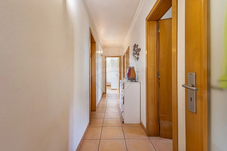 Moradia T3 para Venda em Santa Catarina Foto 13