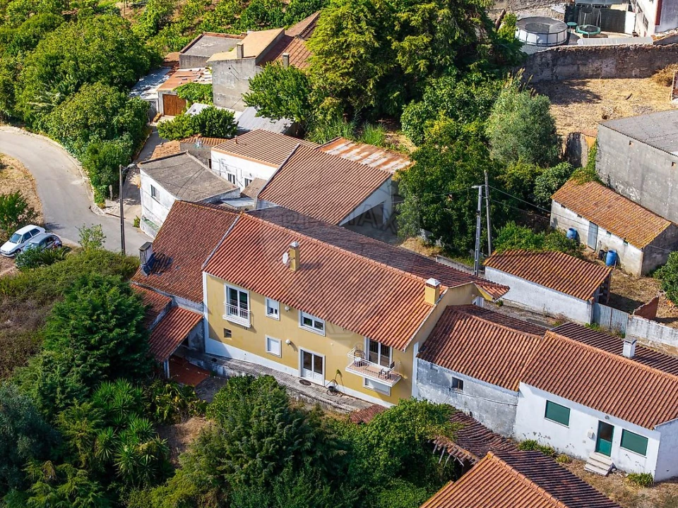 Moradia T3 para Venda em Santa Catarina Foto 1