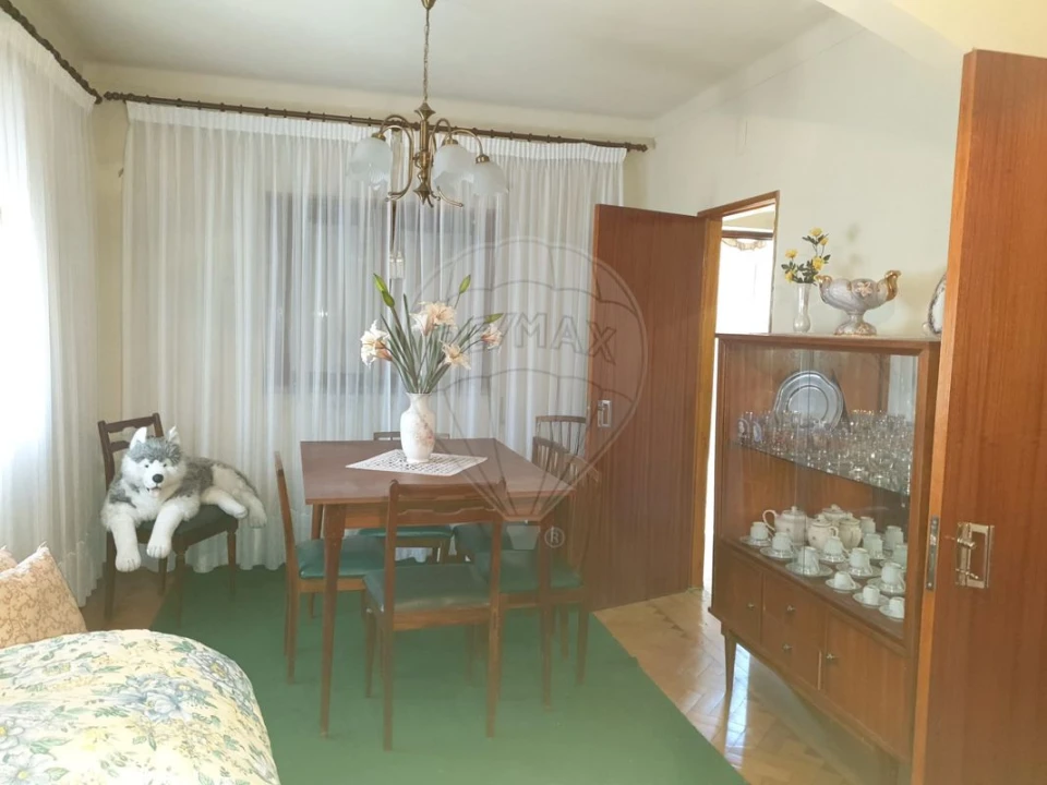 Moradia T3 para Venda em Aguas Belas Foto 2