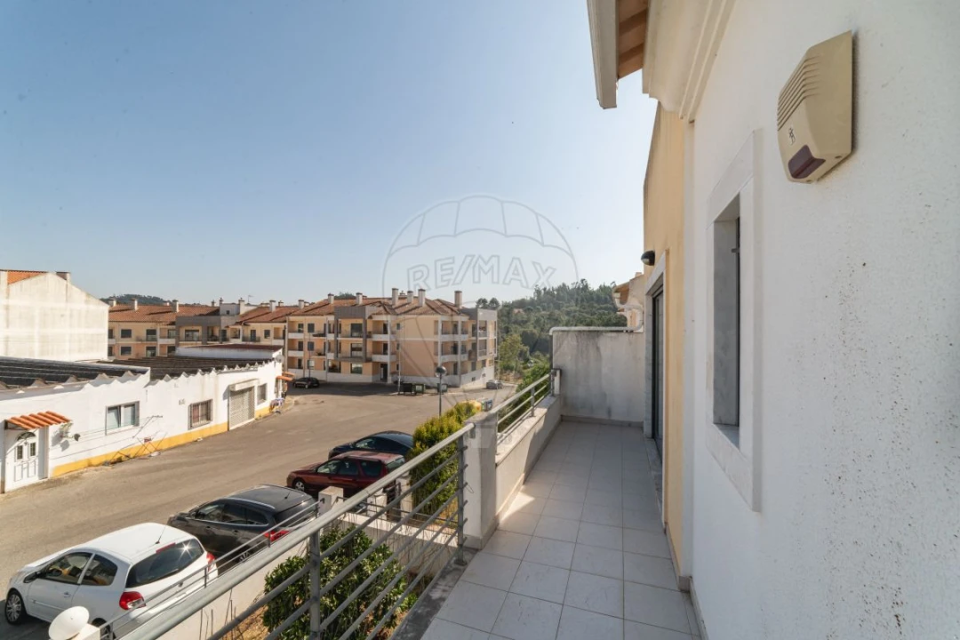 Moradia T3 para Venda em Milharado Foto 38