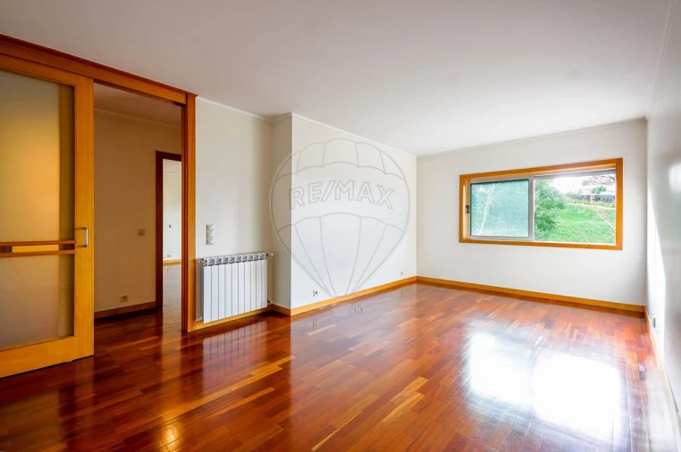 Apartamento T1 para Arrendamento em Aguas Santas Foto 3